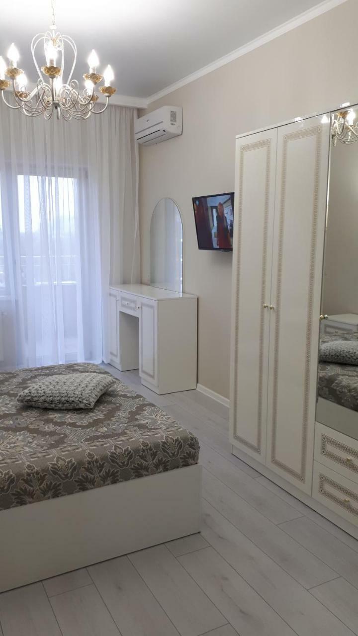 Apartamento White Lily Odesa Exterior foto